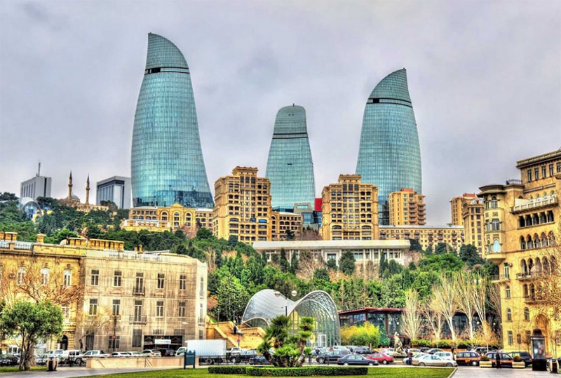 آشنایی با شهر باکو